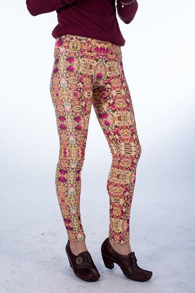 Rose Heart Opening Leggings